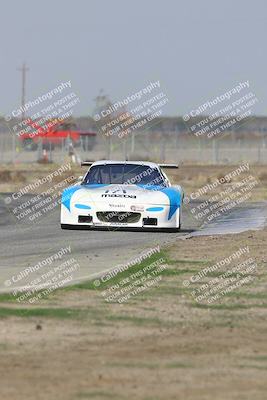 media/Oct-25-2025-CalClub SCCA (Sat) [[34c778dfbe]]/Group 3/Qualifying/